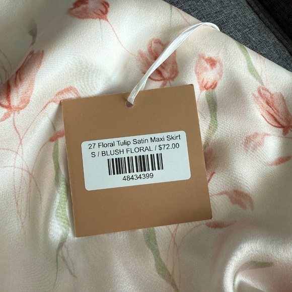 BAILEY ROSE - Floral Tulip Maxi Skirt 🌷 SIZE SMALL - Picture 10 of 10